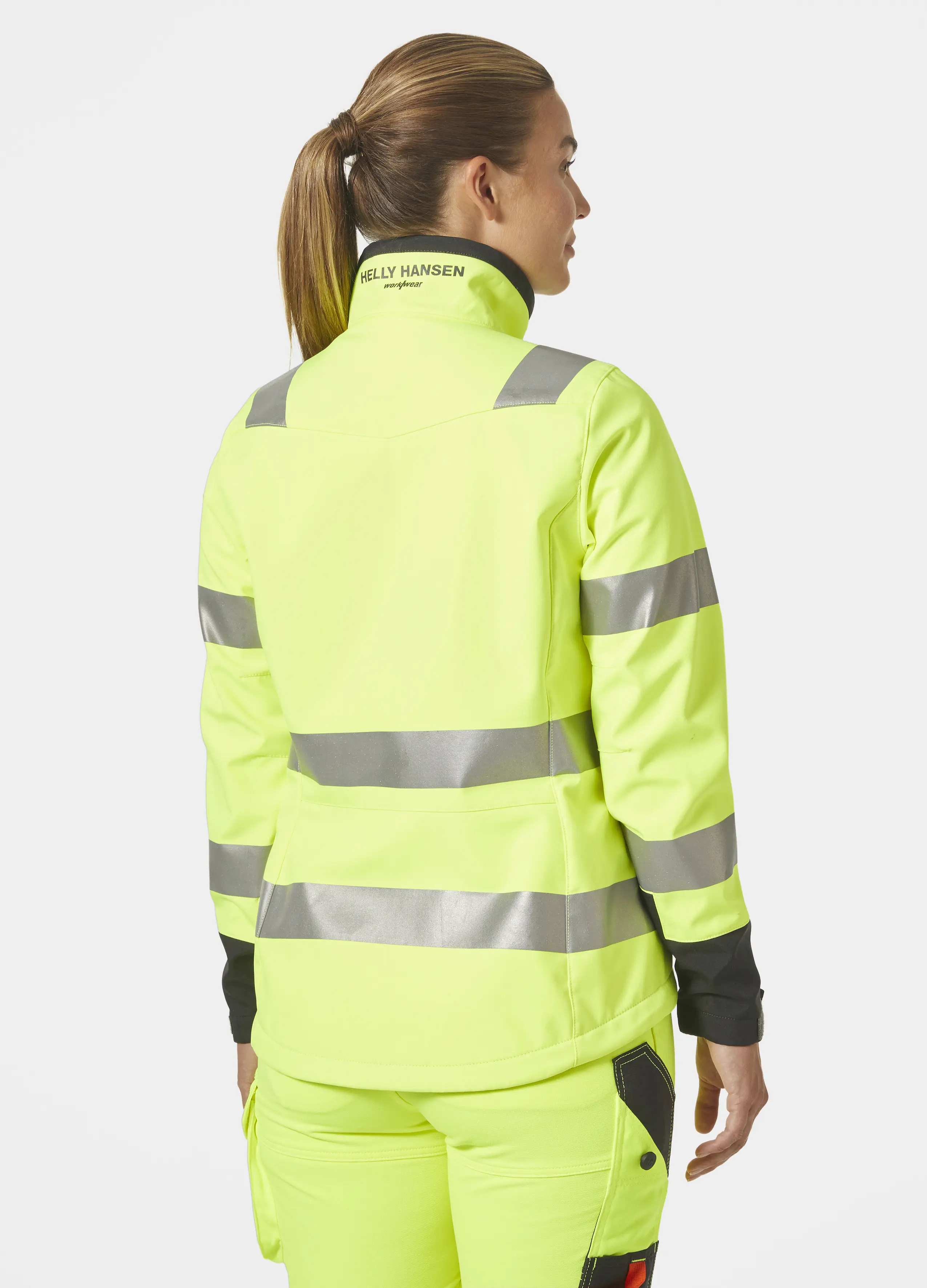 W LUNA HI VIS SOFTSHELL JACKET